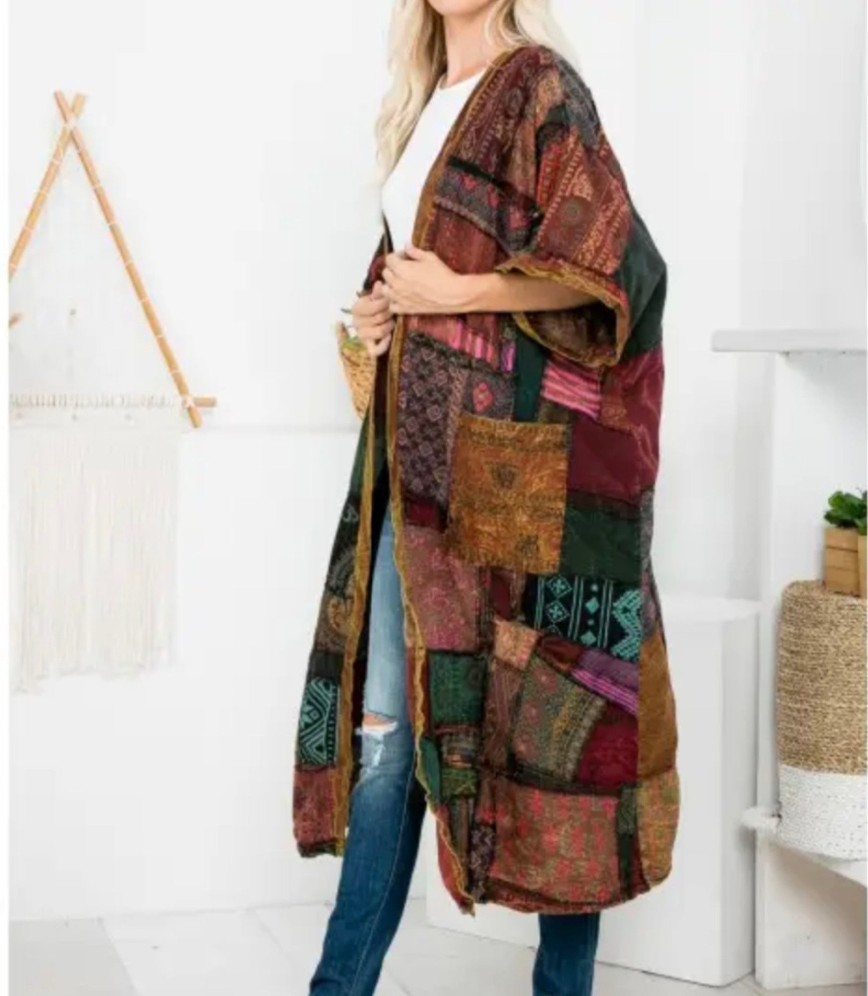 Detail van patchwork katoen kimono vest in boho stijl