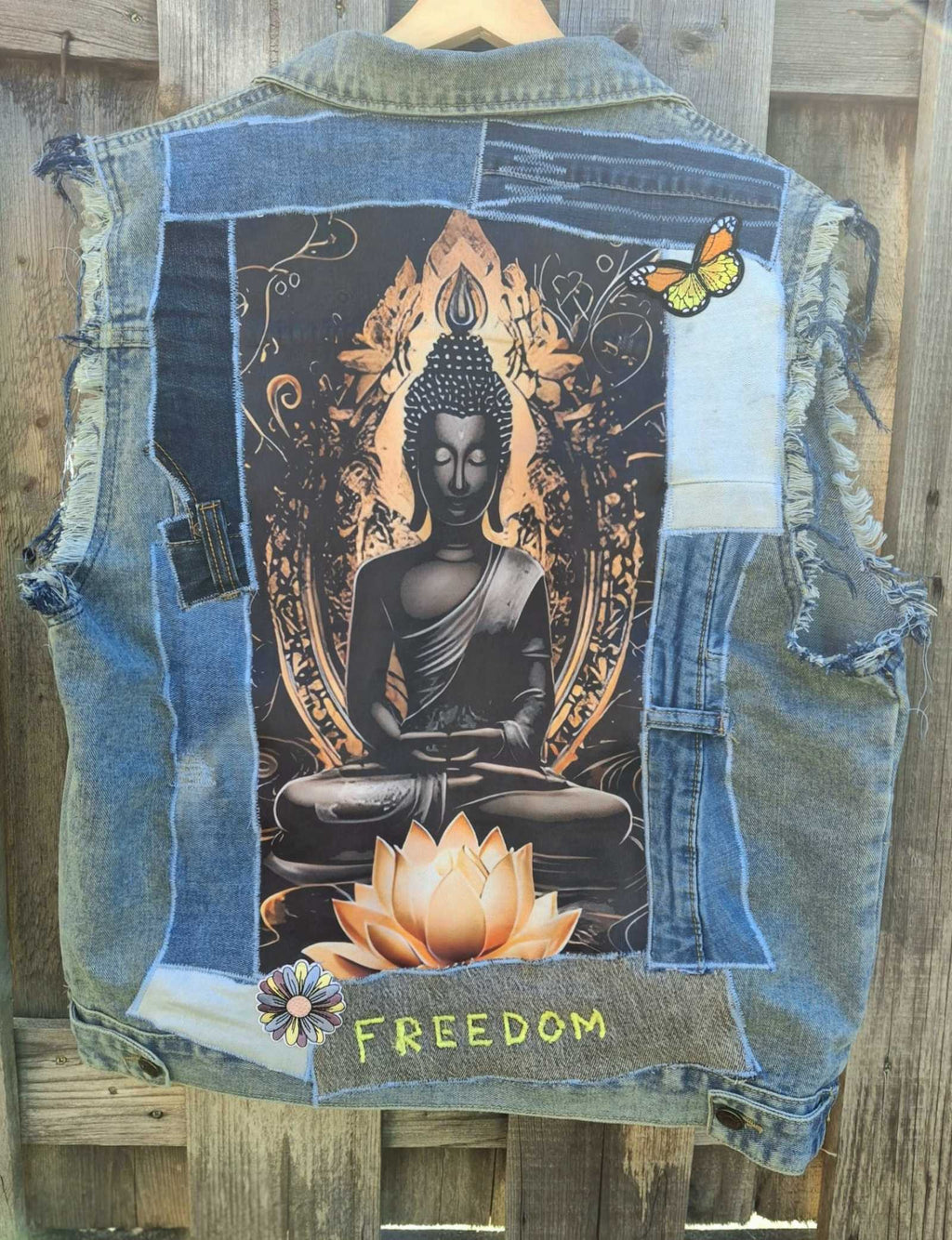 One of a kind boho denim vest met patchwork details