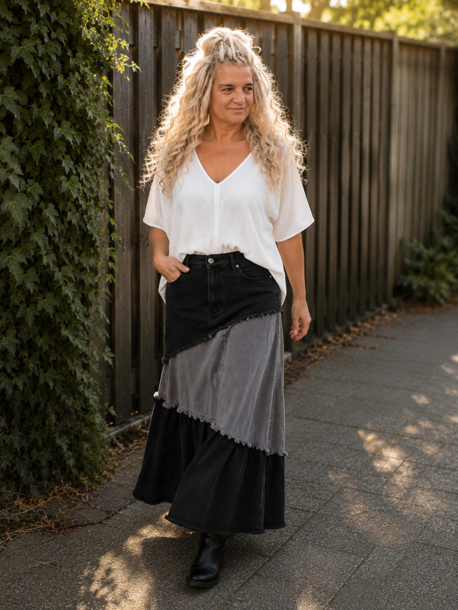 One of a Kind Upcycled Levi's Patchwork Rok – Zwart & Grijs