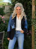 One of a Kind handgemaakt upcycled denim colbert van vintage blazer met gerecyclede jeansdetails - Old New Atelier