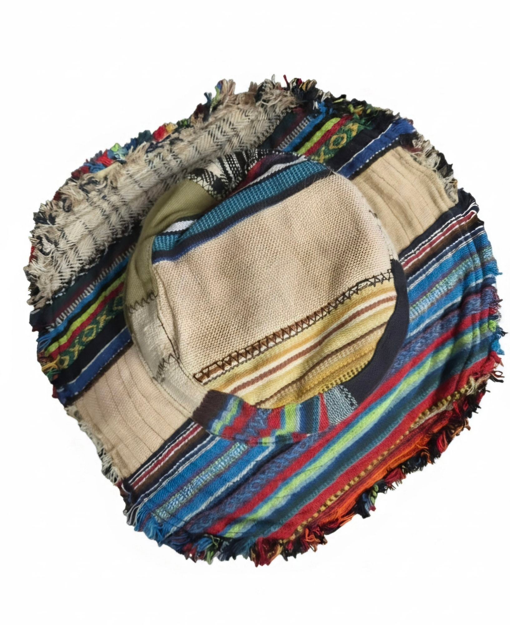 Bovenaanzicht van een One of a Kind patchwork hoed met kleurrijke geweven katoenen stoffen.