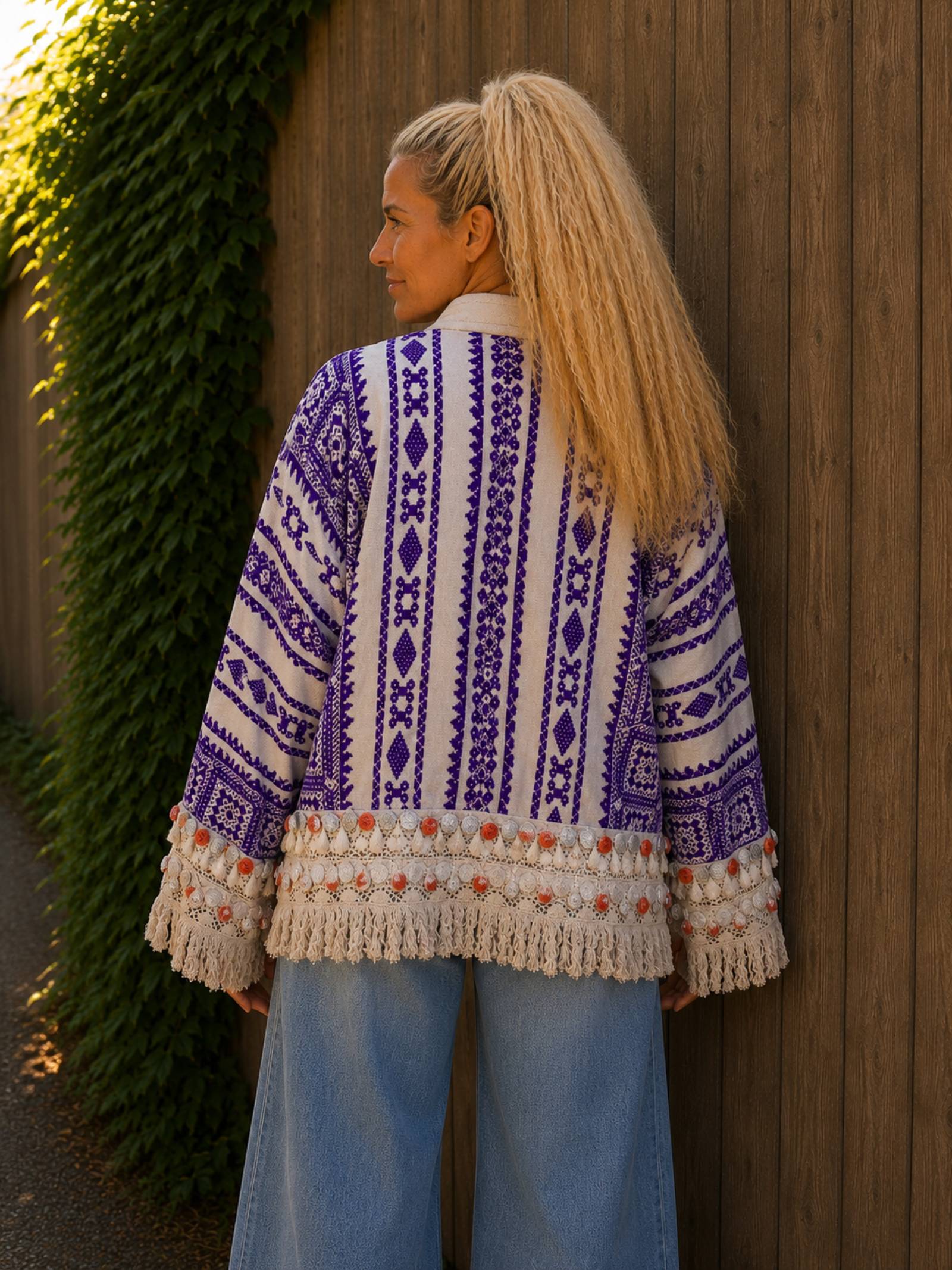 Paars boho vest gedragen achterkant