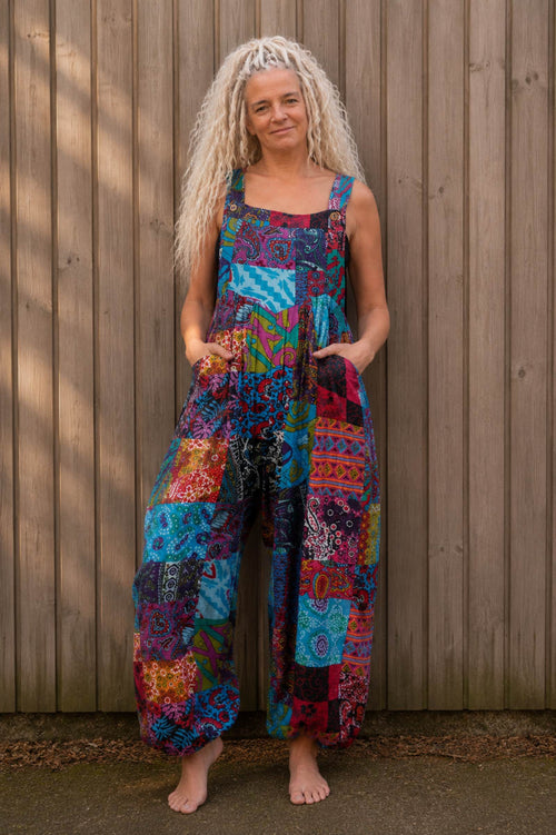 Boho patchwork jumpsuit in blauw patchwork dessin van 100% katoen