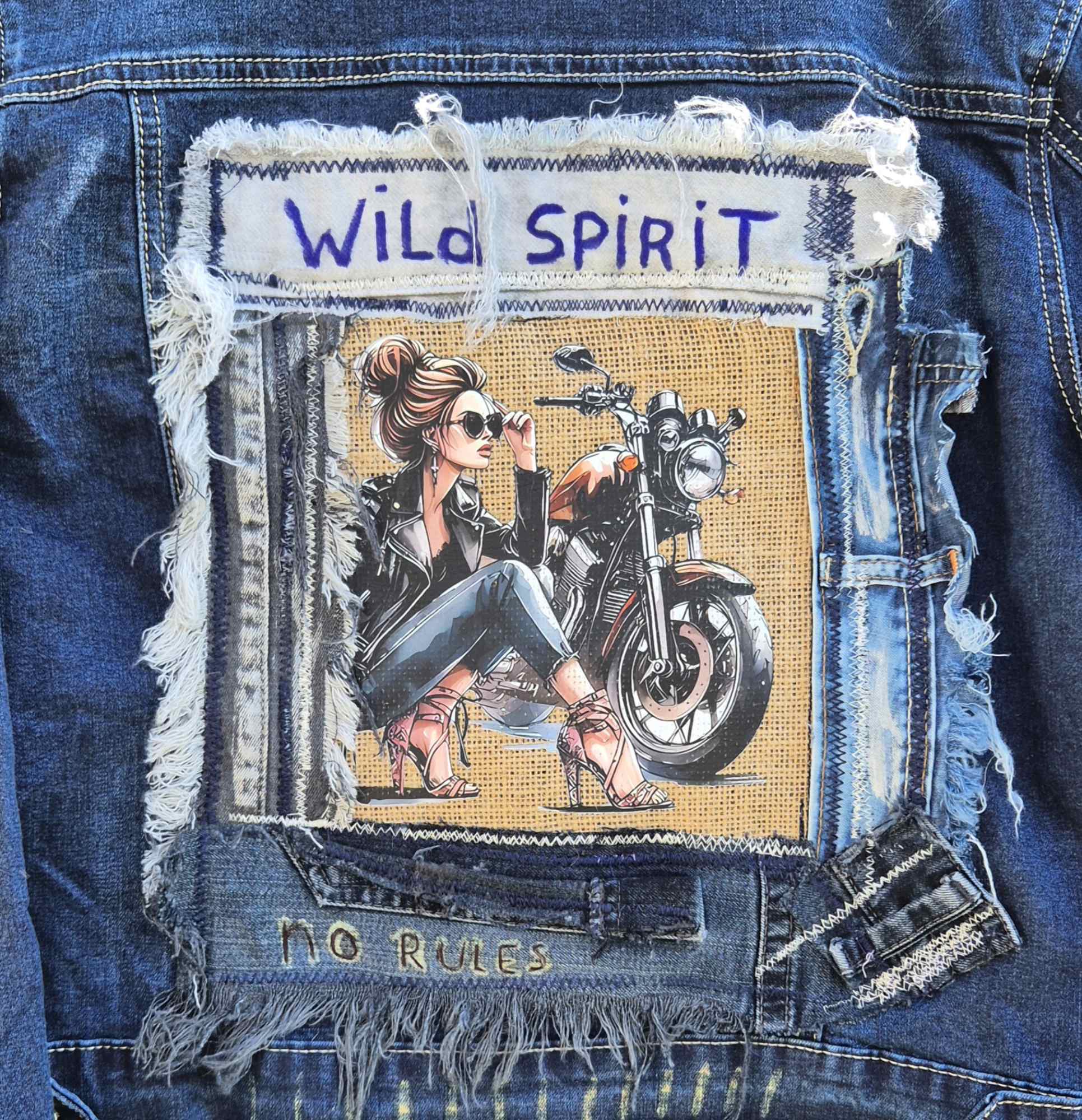 VERKOCHT Upcycled Denim Jacket Wild Spirit – Handmade One of a Kind