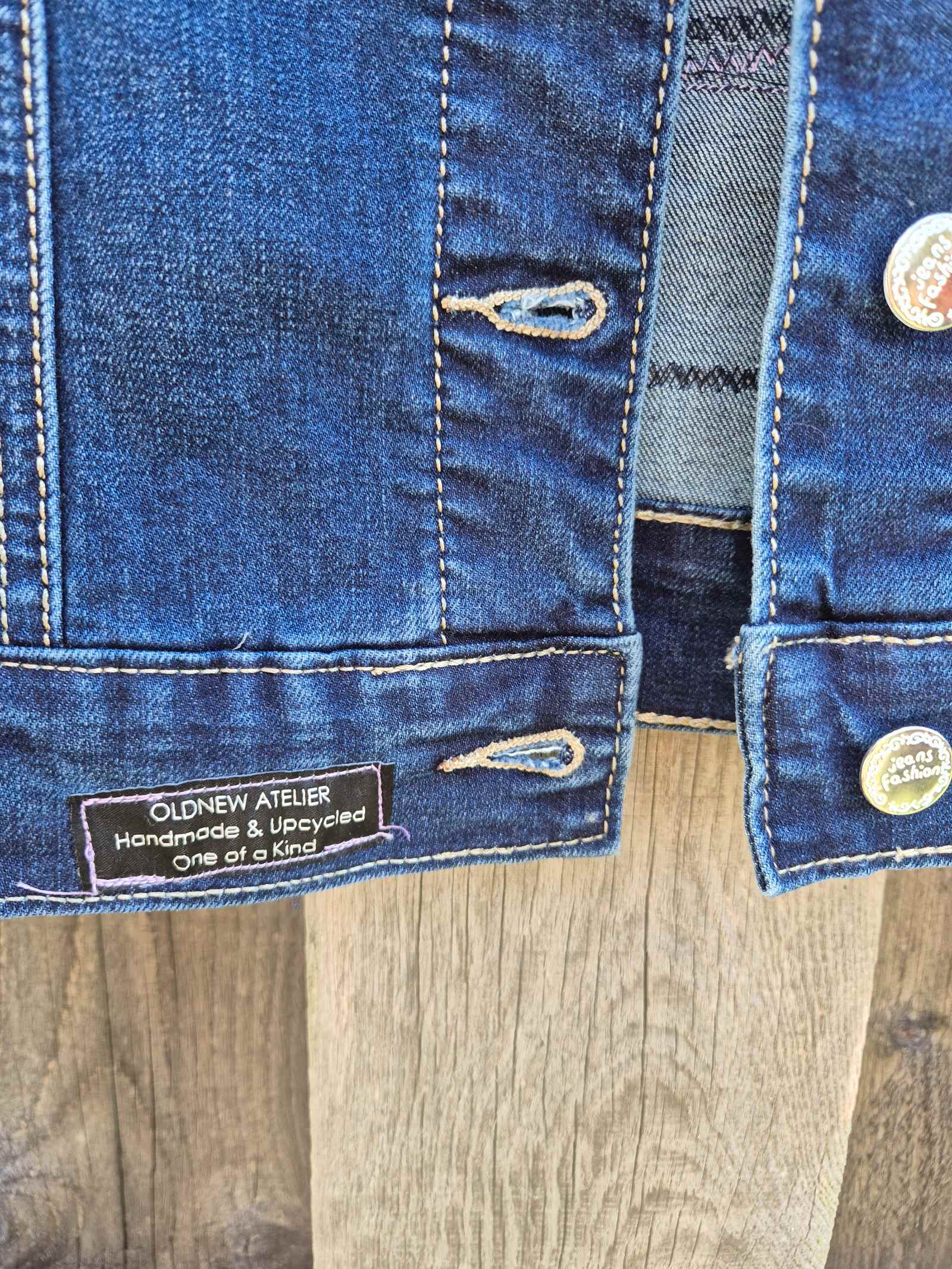 VERKOCHT Upcycled Denim Jacket Wild Spirit – Handmade One of a Kind