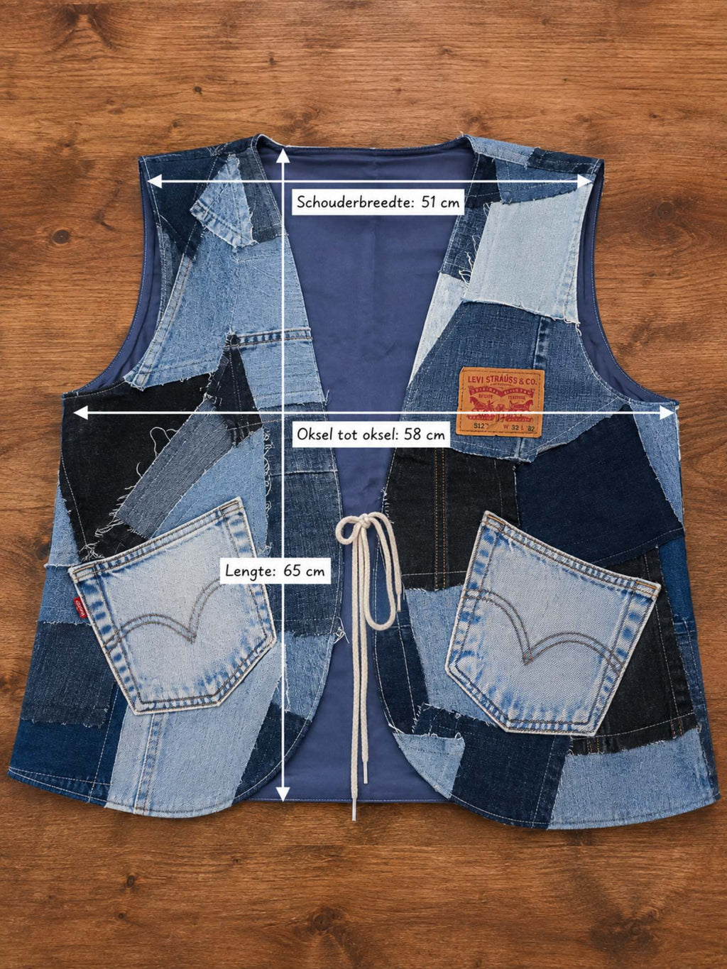 One of a Kind Levi's Patchwork Denim Hesje L/XL – Handgemaakt & Upcycled